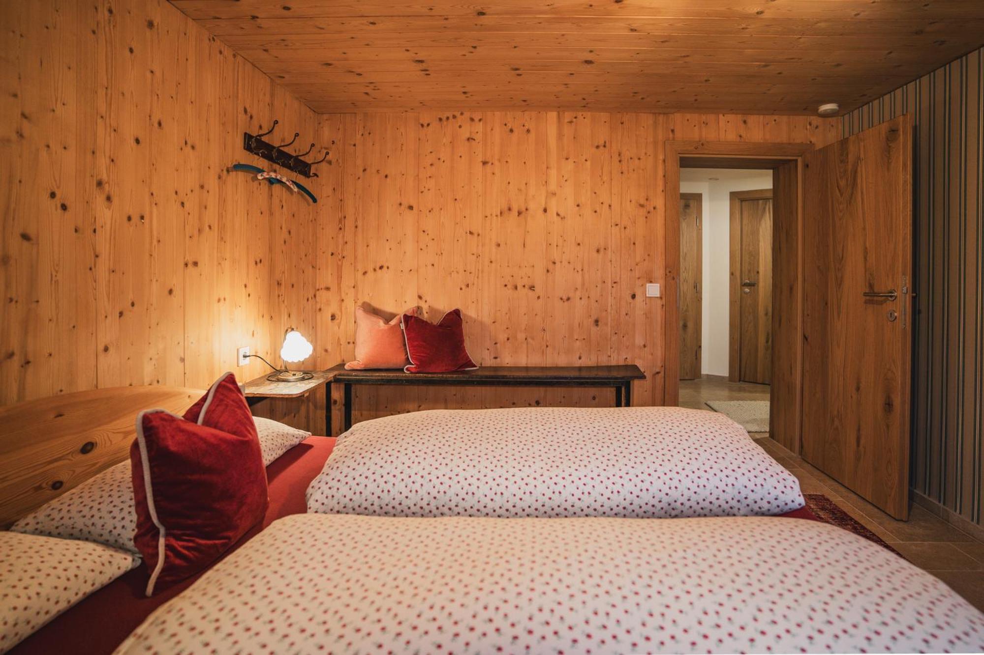 Chalet Urban Fontanella Bagian luar foto